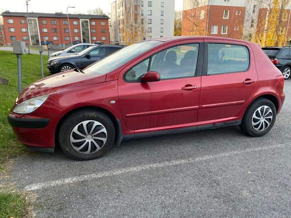 Peugeot 307 Тампере - изображение 1