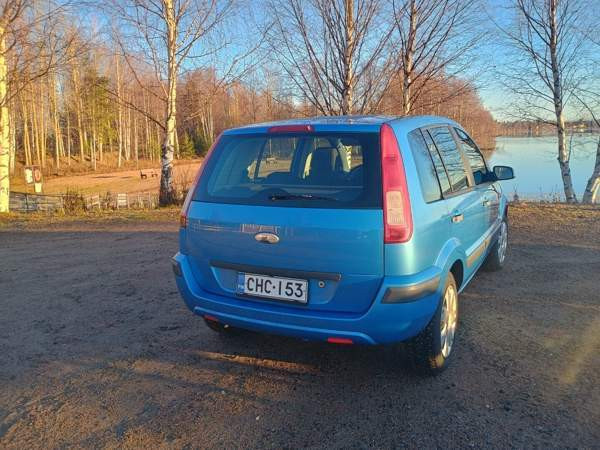 Ford Fusion Rovaniemi - valokuva 5