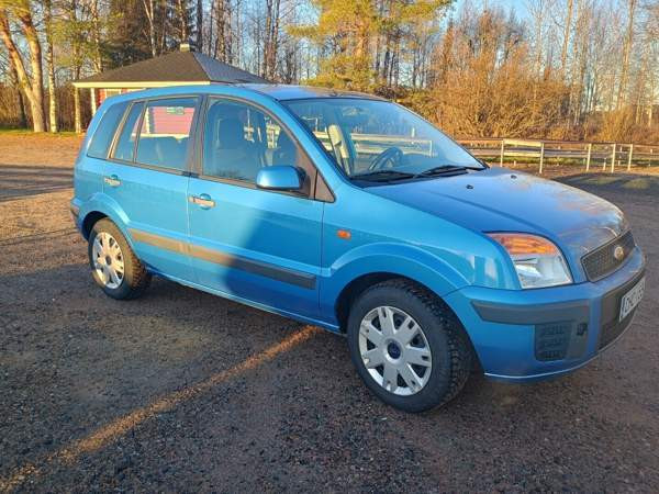 Ford Fusion Rovaniemi - valokuva 2