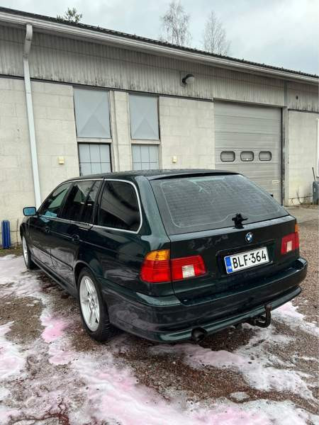 BMW 520 Glebychevo - valokuva 3