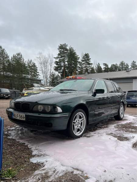 BMW 520 Glebychevo - valokuva 2