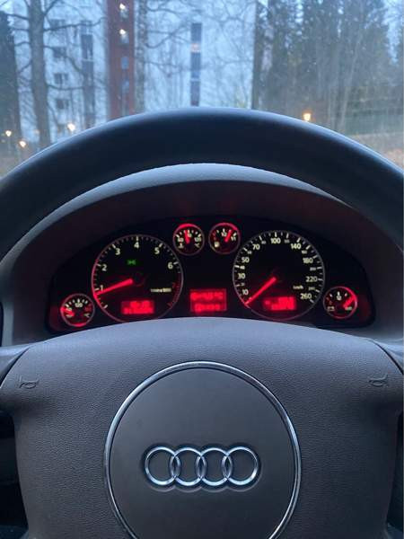 Audi A6 Холлола - изображение 7