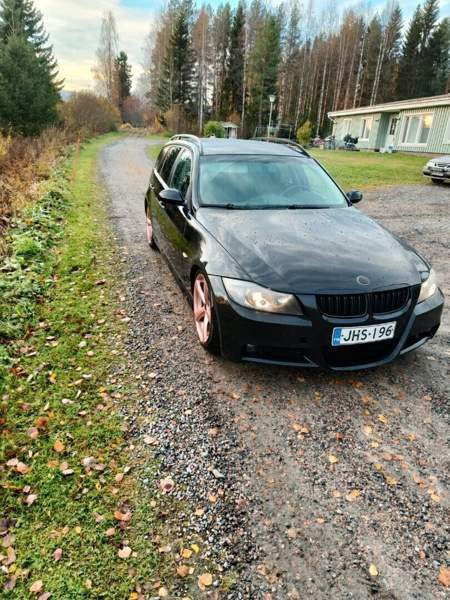 BMW 320 Nivala - valokuva 6