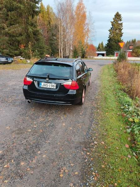 BMW 320 Nivala - valokuva 5