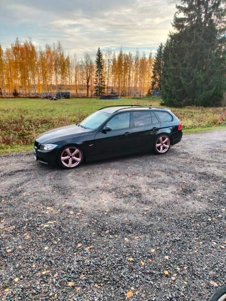 BMW 320 Nivala - valokuva 3