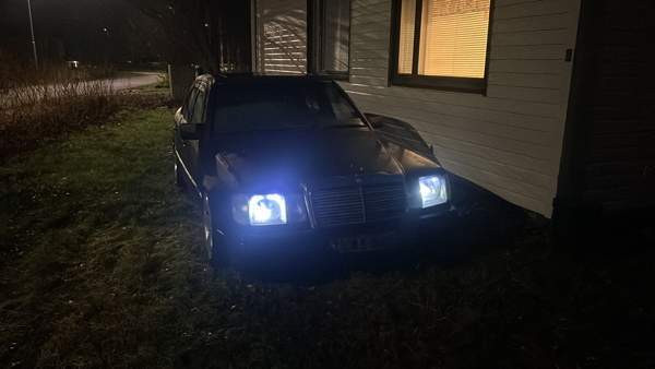 Mercedes-Benz 230 Oulu - valokuva 8