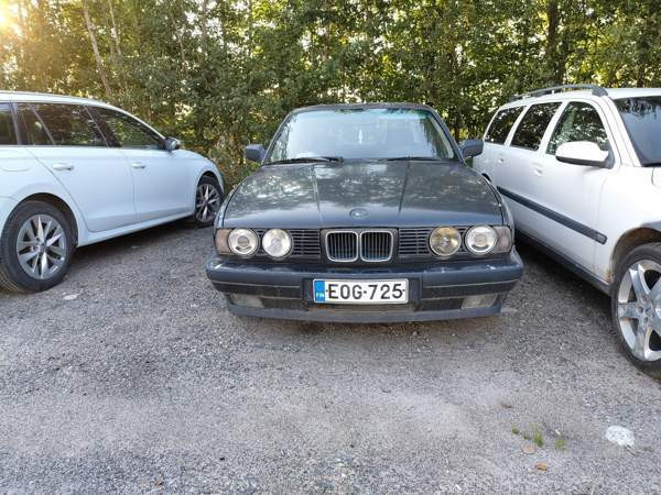 BMW 525 Luga - photo 1