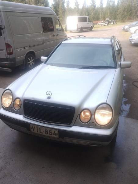 Mercedes-Benz E Keitele - изображение 2