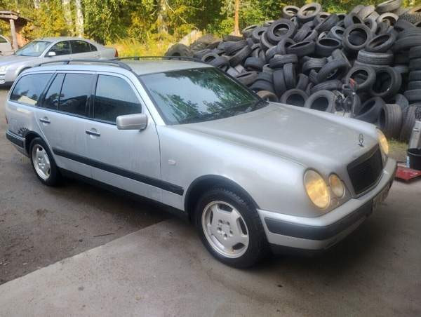 Mercedes-Benz E Keitele - изображение 1