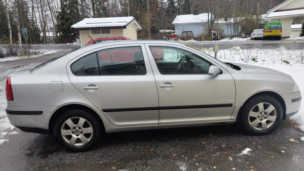 Skoda Octavia Vantaa - valokuva 2