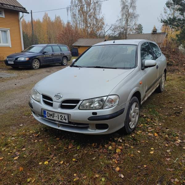 Nissan Almera Punkaharju - valokuva 2