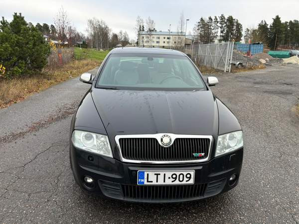 Skoda Octavia Naantali - valokuva 3