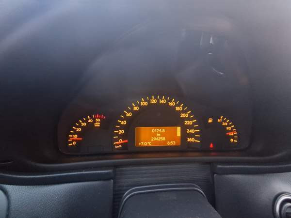 Mercedes-Benz C Kiukainen - valokuva 5