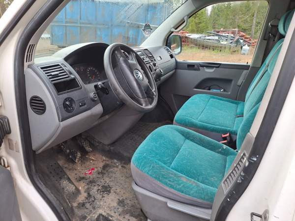 Volkswagen Transporter Tuulos - valokuva 4