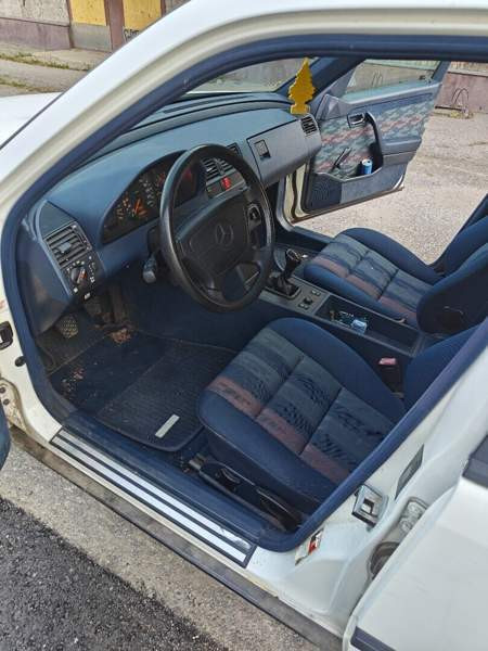 Mercedes-Benz C Glebychevo – foto 7