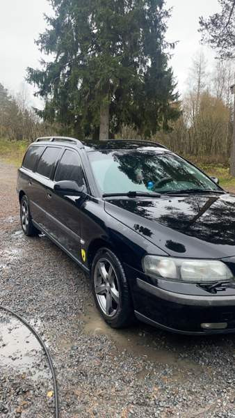 Volvo V70 Alavus - photo 1