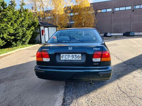 Honda Civic Helsinki - valokuva 2