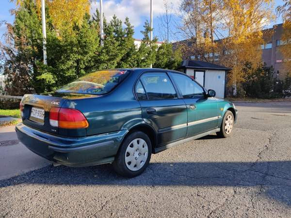 Honda Civic Helsinki - valokuva 4