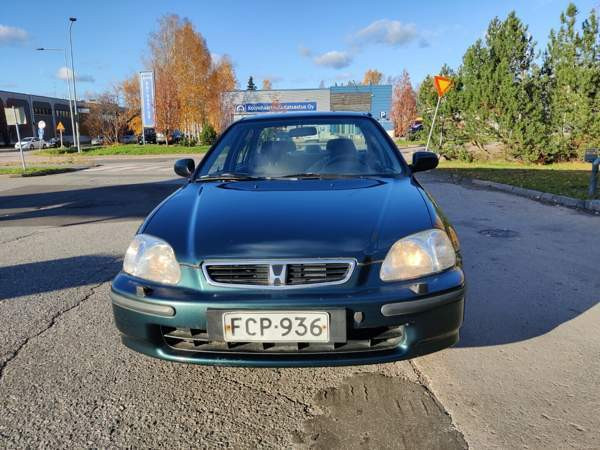 Honda Civic Helsinki - valokuva 1