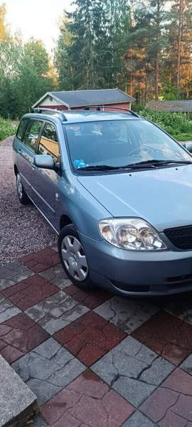 Toyota Corolla Espoo - valokuva 4