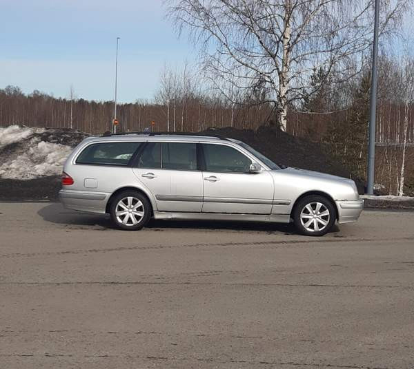 Mercedes-Benz E Macau – foto 2