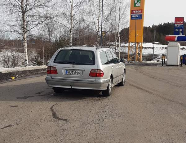 Mercedes-Benz E Macau – foto 3