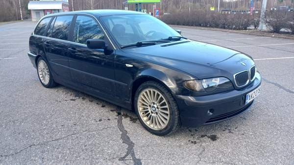 BMW 330 Kontiolahti - valokuva 2