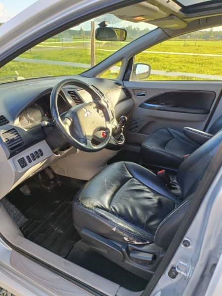 Mitsubishi Grandis Kalajoki - photo 8