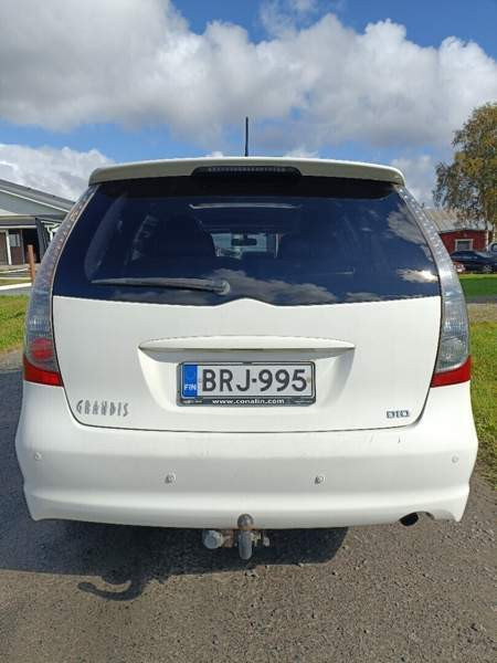 Mitsubishi Grandis Kalajoki - photo 5