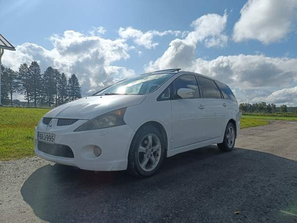 Mitsubishi Grandis Kalajoki - photo 2