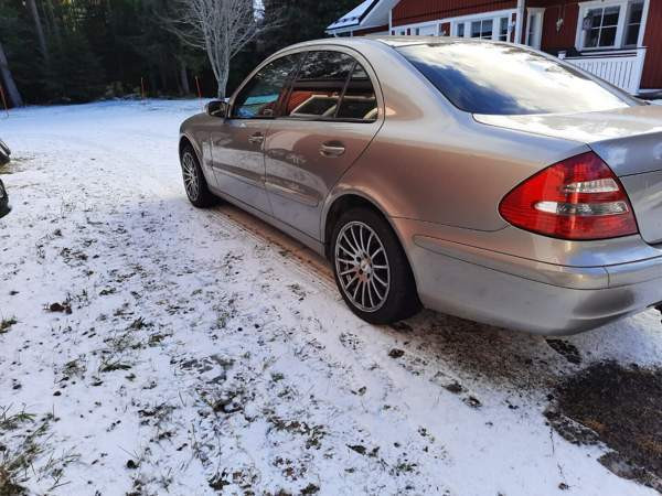 Mercedes-Benz E Ylivieska - изображение 1