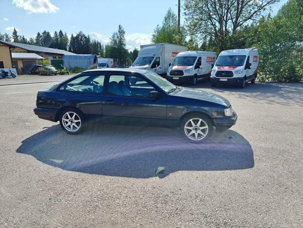 Ford Sierra Ylöjärvi - valokuva 4