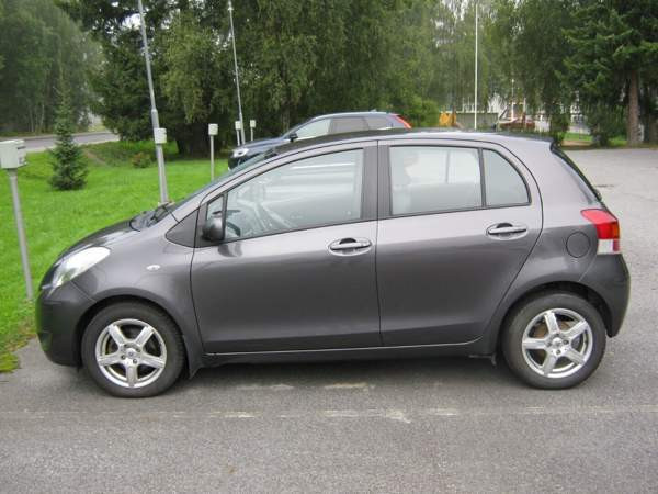 Toyota Yaris Тампере - изображение 6