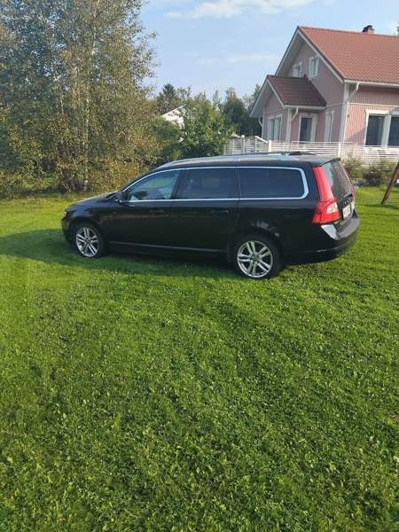 Volvo V70 Pyhäjoki - valokuva 4