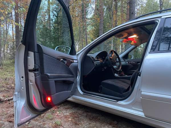 Mercedes-Benz 220 Tuusniemi - valokuva 6