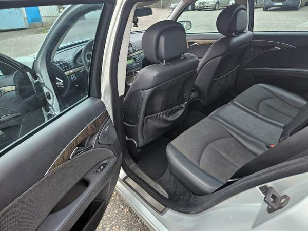 Mercedes-Benz 220 Helsinki - изображение 7