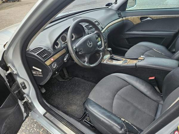 Mercedes-Benz 220 Helsinki - изображение 8