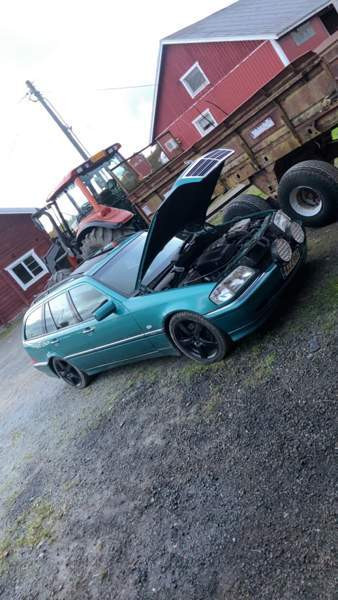 Mercedes-Benz 220 Merikarvia - изображение 3