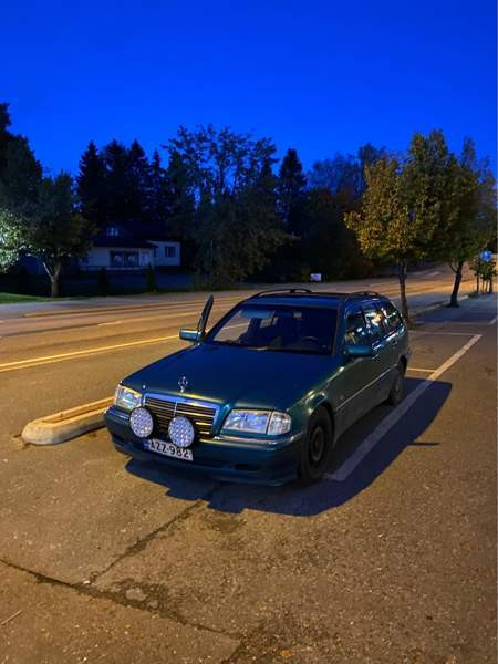 Mercedes-Benz 220 Merikarvia - изображение 4