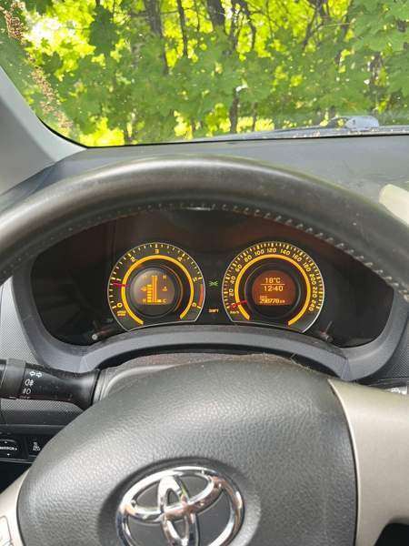 Toyota Auris Варкаус - изображение 5