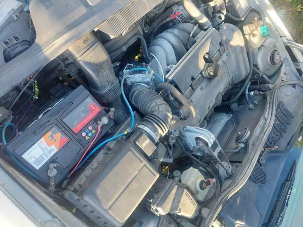 Volvo V70 Uurainen - valokuva 5