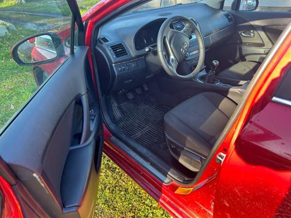 Toyota Avensis Laitila - изображение 6