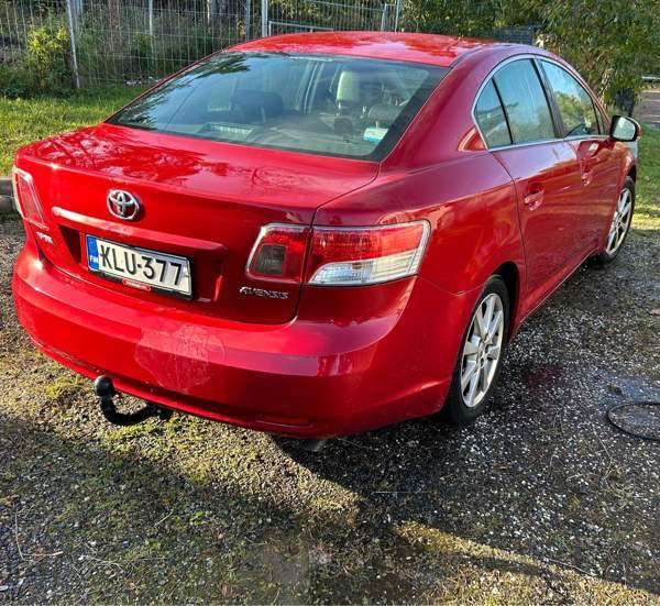 Toyota Avensis Laitila - изображение 2