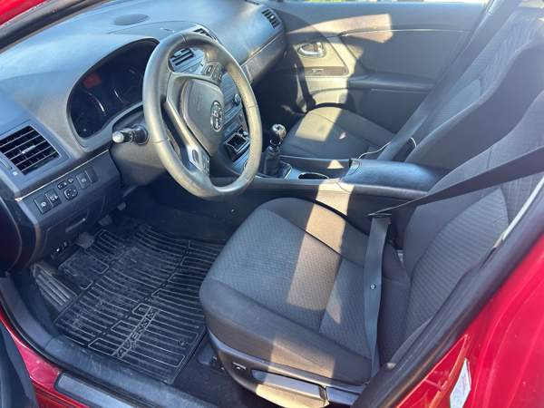 Toyota Avensis Laitila - изображение 7