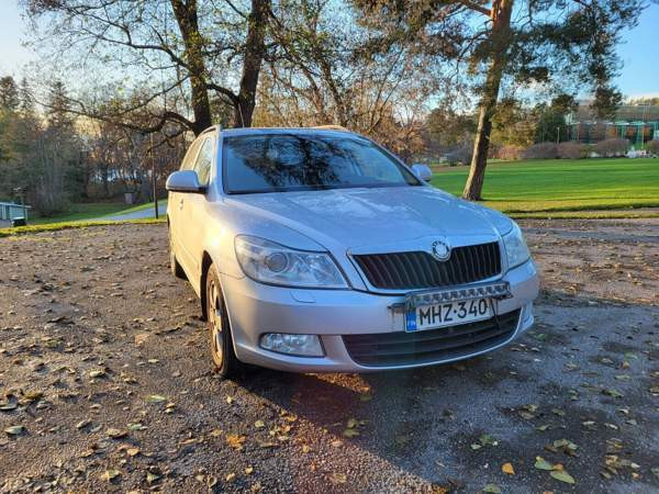 Skoda Octavia Тампере - изображение 6