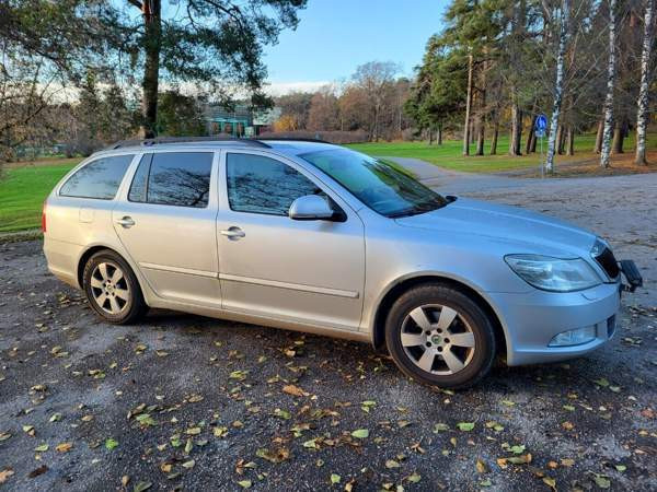 Skoda Octavia Тампере - изображение 7