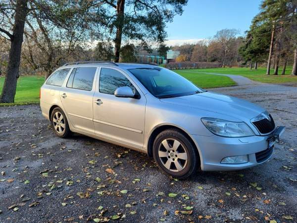 Skoda Octavia Тампере - изображение 8