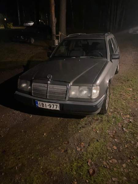Mercedes-Benz 230 Porvoo - photo 2