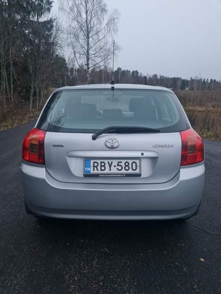 Toyota Corolla Ruovesi - изображение 2