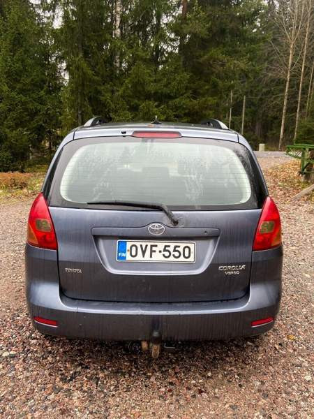 Toyota Corolla Verso Hollola - valokuva 6